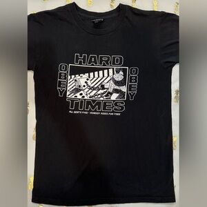 Black/White Obey Tee Shirt, Men’s Size Small EUC. Logo front, plain back.